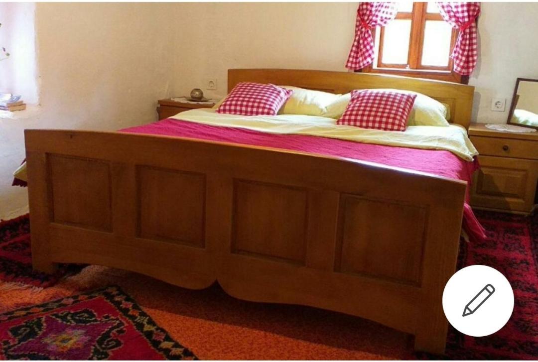 Etno Guest House Lalovic Tjentiste Bagian luar foto