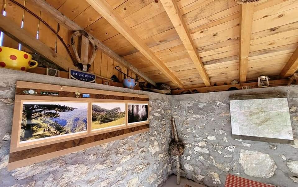 Etno Guest House Lalovic Tjentiste Bagian luar foto